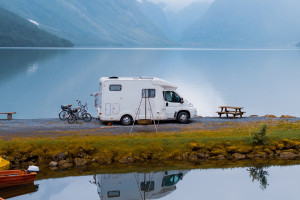 JETZT kostenfrei anmelden: dwif-Impuls "CAMPINGBOOM ODER NEUE NORMALITÄT?" (Bild: freepik/magnific) JETZT kostenfrei anmelden: dwif-Impuls